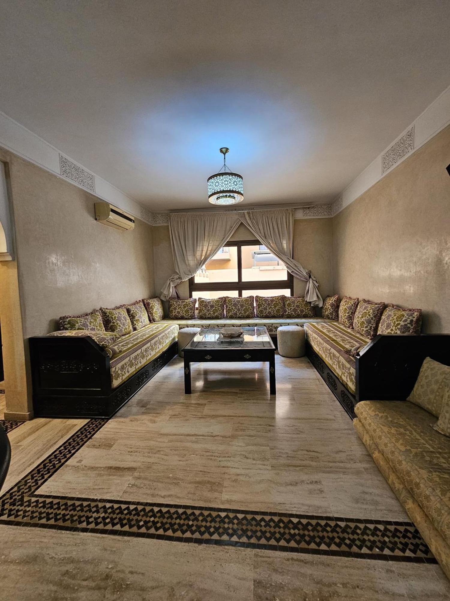 Appartement Douillet Au Centre Gueliz Marrakesh Esterno foto